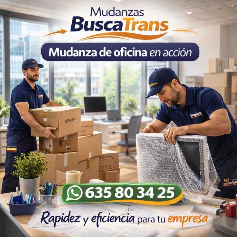 Operarios embalando despachos de empresas con BuscaTrans